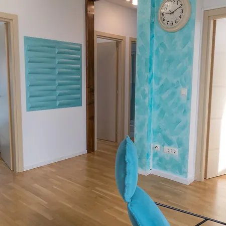Luxury 3-bedroom Zen Apartment Bol