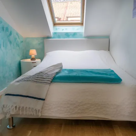 Luxury 3-bedroom Zen Apartment *